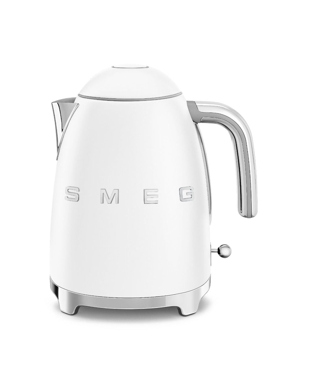 Smeg 1.7L Matte White Retro Cordless Kettle product view