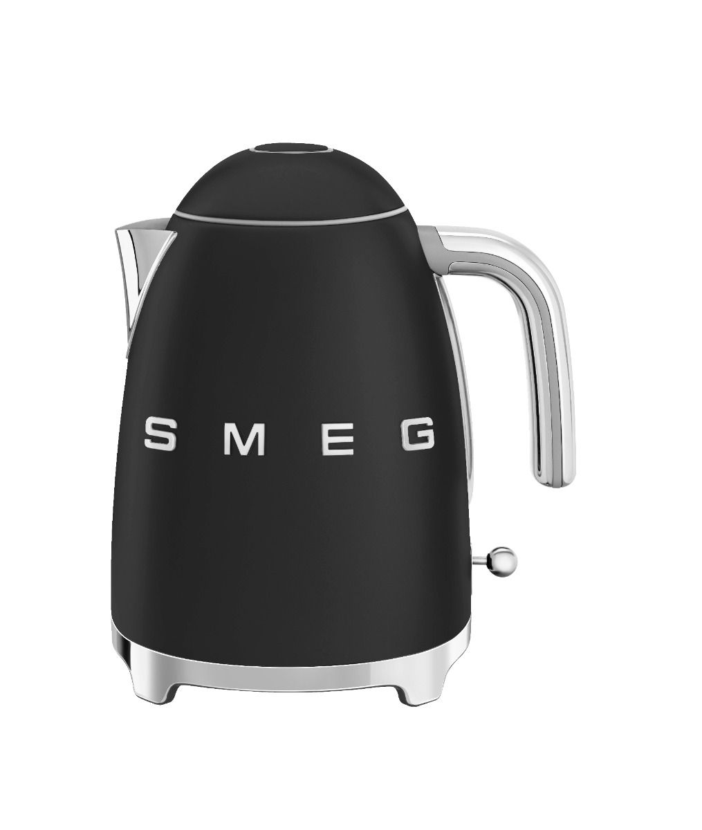 Smeg 1.7L Matte Black Retro Cordless Kettle product view